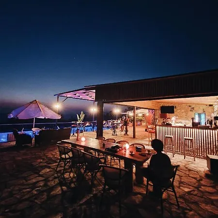 Campsite Rocas Roja Beach Faralya